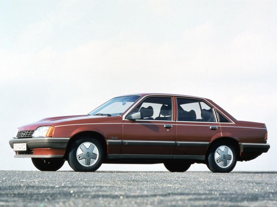  Opel Rekord Diesel 1983 года  (фото 3 из 6)